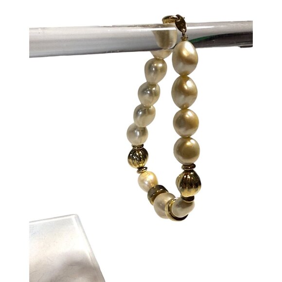 Vintage Trifari Faux Pearl & Gold-Tone Beaded Bracelet With Lobster Clasp 7" Ele - Picture 11 of 11